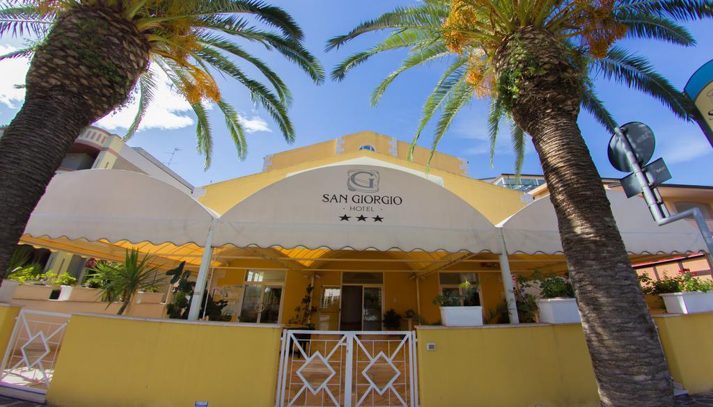 Hotel San Giorgio Васто Экстерьер фото